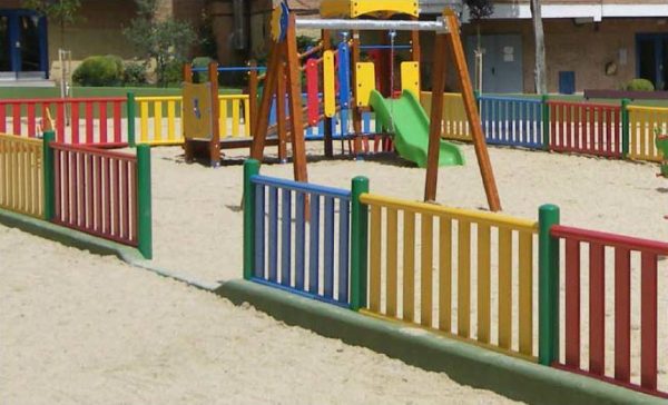 Valla metálica de colores para parques infantiles. Vallado Aunor - Imagen 4