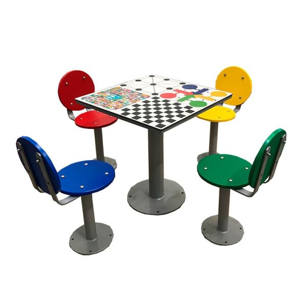 Mesas de exterior MMCIA4R con juegos integrados